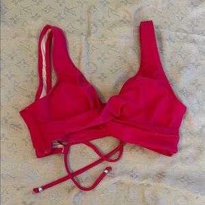 Cupshe Twist-Front Bikini Top in Bright Pink